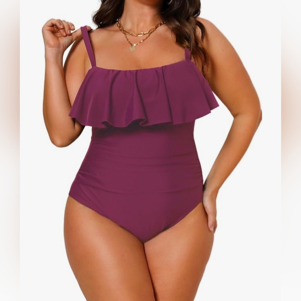 Cupshe One Piece Swimsuit Tummy Control NWT ❤️
